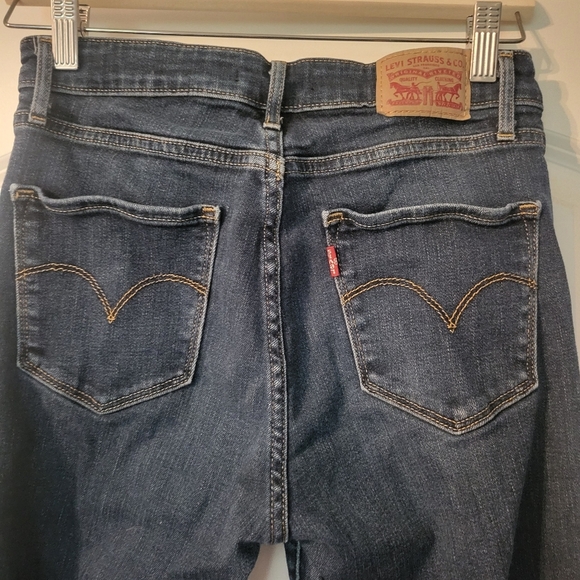 Levis Dark Wash Denim High Rise Skinny Jeans 27 - Picture 4 of 4